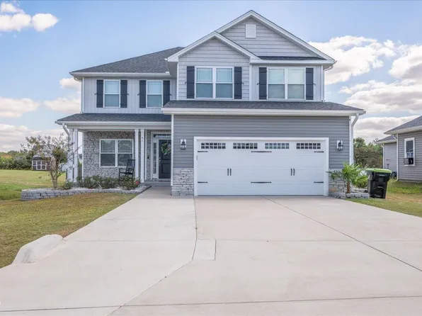 41 S Cousins Ct, Smithfield, NC 27577