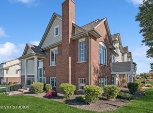 10719 Gabrielle Ln, Orland Park, IL 60462