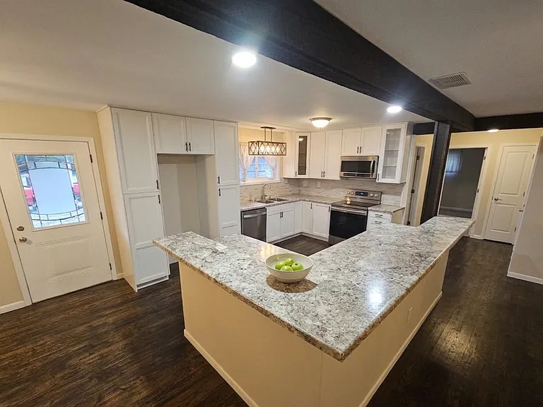 6244 Winding Way — Photo 4