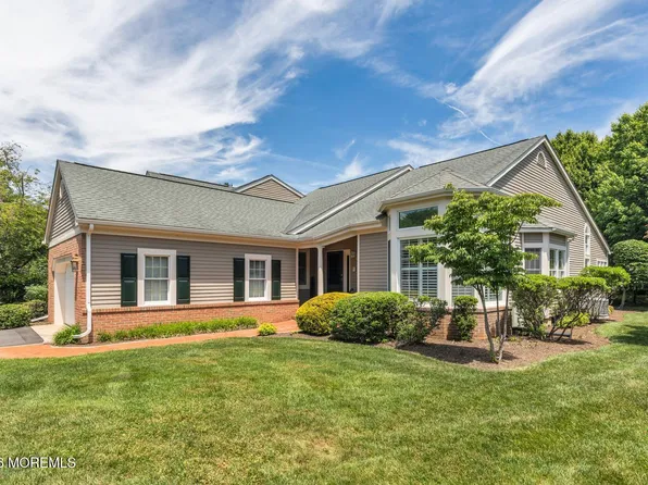 11 Old Farm Road, Little Silver, NJ 07739