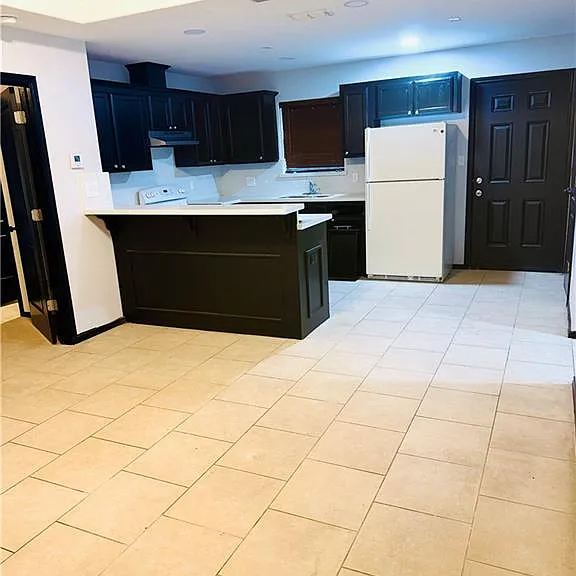 909 E Daffodil Ave #C — Photo 3