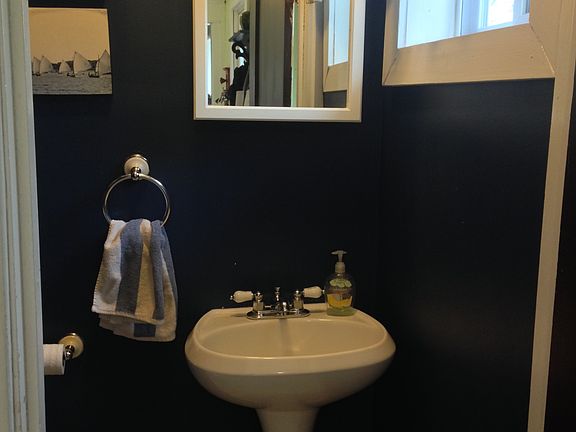 2nd image of 377 Darwin Dr