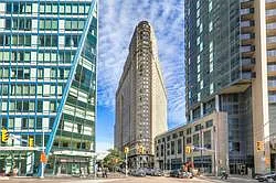 25 The Esplanade #1122