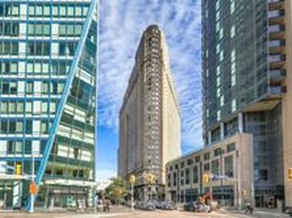 25 The Esplanade Ave, Toronto, ON