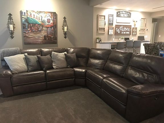 5th image of 3670 Arey Dr