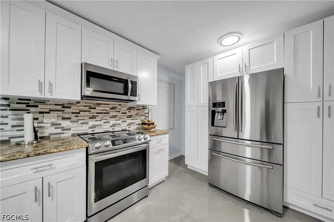 2 bed, 1.0 bath, 840 sqft, $1,850 — Photo 3