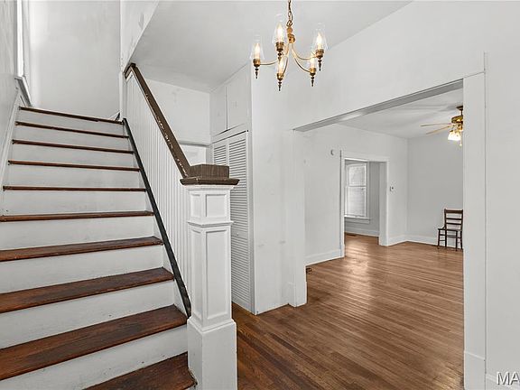 5th image of 2003 Clawson St