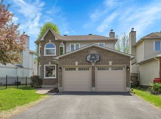 50 Picasso Dr, Ottawa, ON K1G 5S6