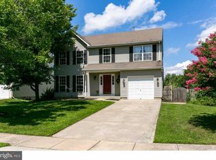 16 Inverness Dr, Delran, NJ 08075