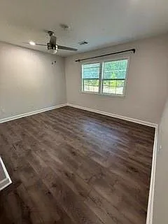 644 Bantry Ln — Photo 34