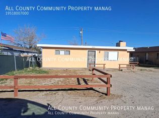 6377 Hermosa Ave #A, Yucca Valley, CA 92284