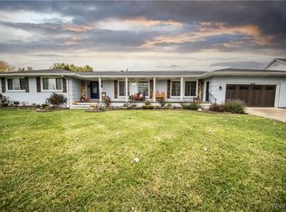 9250 Greiner Rd, Clarence, NY 14031