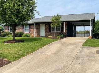 6067 Kenridge Cir, Danville, VA 24540