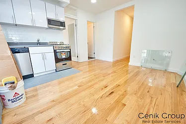 Rented by Genik Group Corp