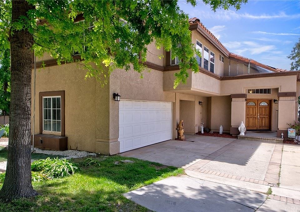 1st image of 8299 Bella Vista Dr