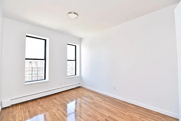 Rented by Bohemia Realty Group | media 2