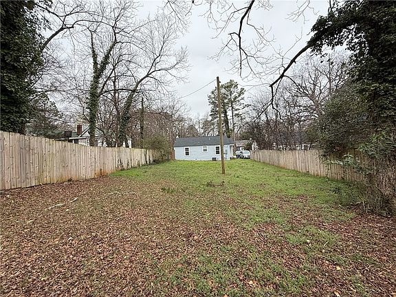 3rd image of 620 E Orr St