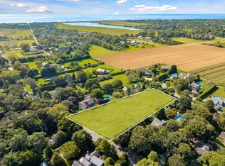 154 Sayres Path, Wainscott, NY 11975