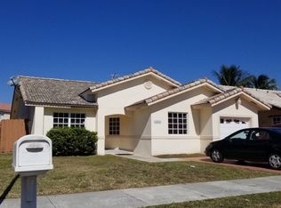 15765 SW 76th Ter, Miami, FL 33193