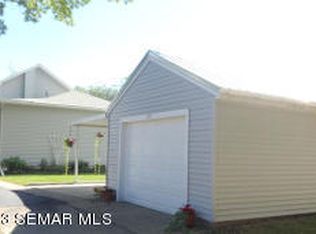 219 N 1st Ave, Albert Lea, MN 56007