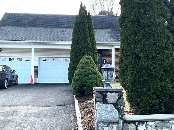 Two car garage with driveway