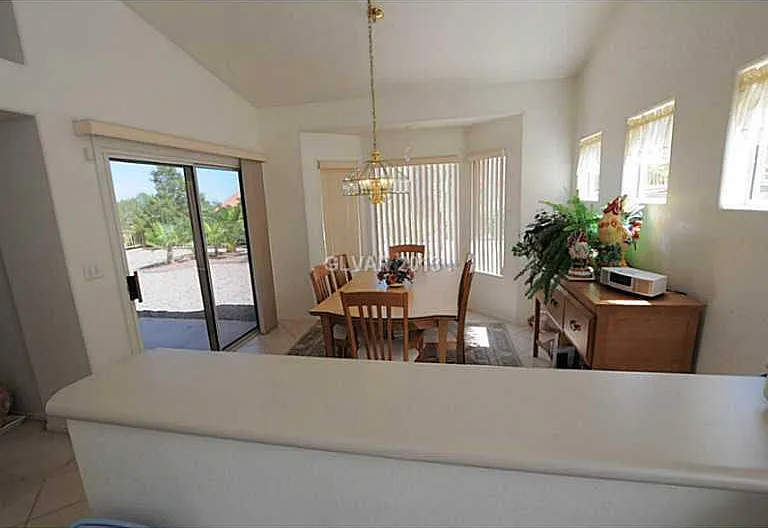 10801 Date Creek Ave — Photo 5
