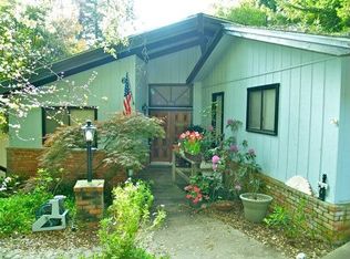 6 Summit Ave, Felton, CA 95018