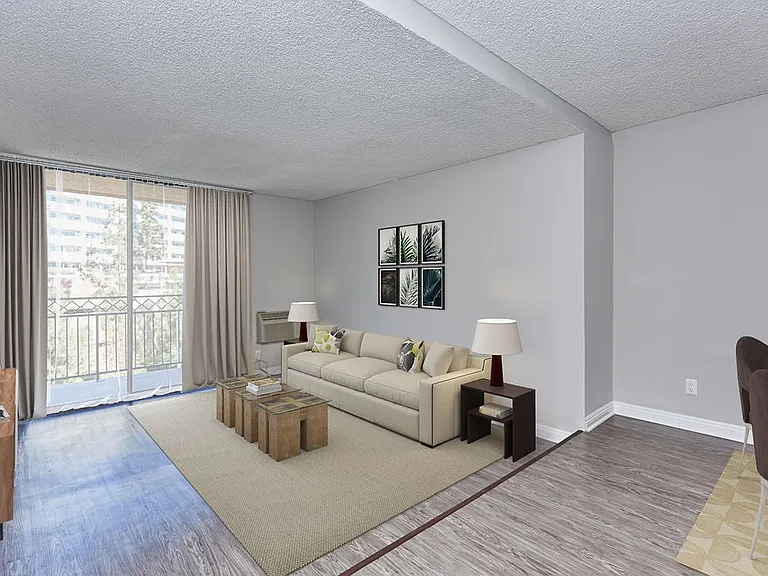 Ariel Court Apts — Photo 8