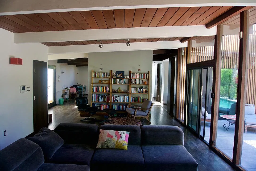 784 Alester Ave — Photo 3