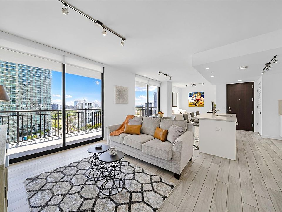 1st image of 999 SW 1st Ave APT 1903