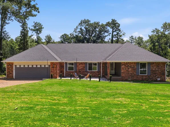 12815 Saint Charles Blvd, Little Rock, AR 72211