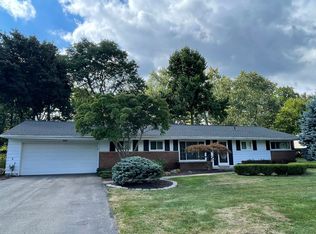 5347 Cambourne Pl, West Bloomfield, MI 48322