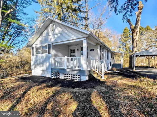 1973 Pine Dr, Lancaster, PA 17601