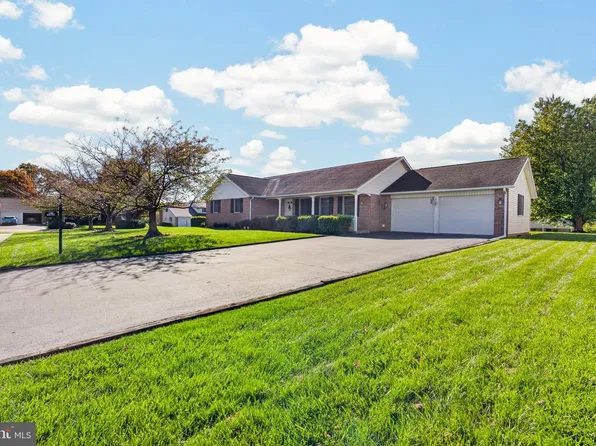 2330 Locust Ln, Gilbertsville, PA 19525