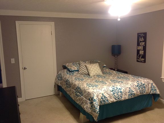 Master Bedroom 2nd closet