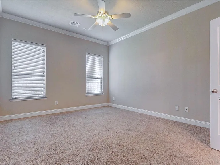 6107 Nicholas Ln — Photo 12
