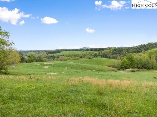 2053 Smithey Road, Crumpler, NC 28672