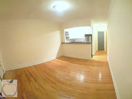 Rented by HOME RESIDENTIAL LLC | media 8