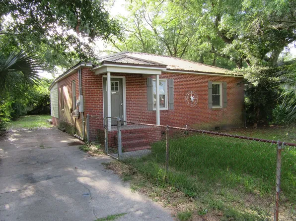 1114 Fairland Ave, Panama City, FL 32401