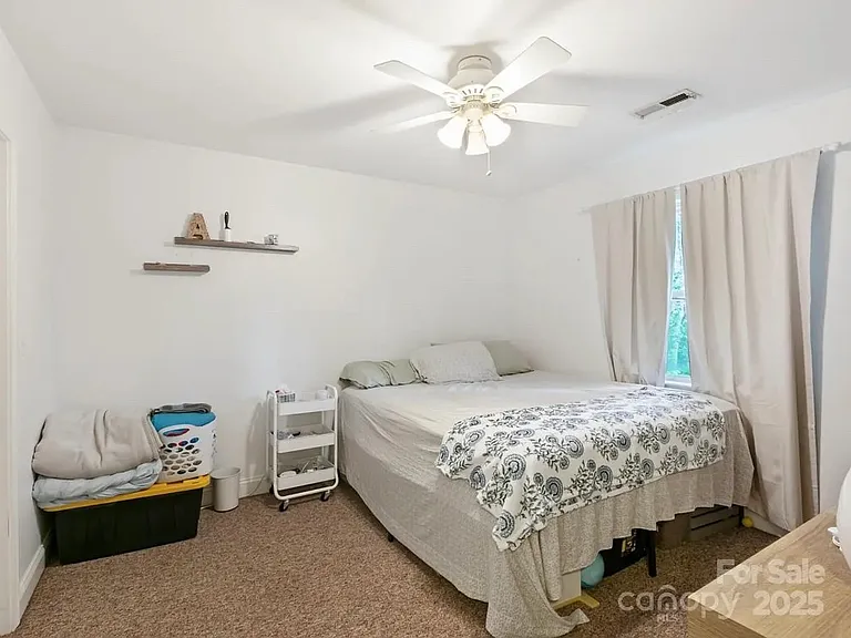 2027 Arlington Pl #A — Photo 9