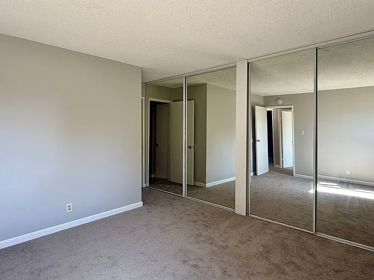 4415 Norwalk Dr #5 — Photo 10