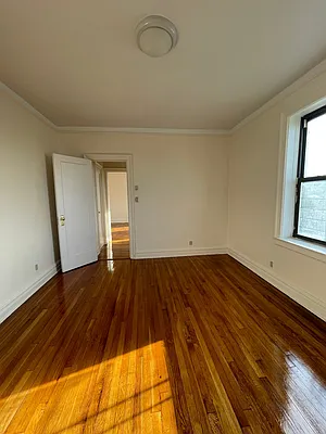 Rented by null | media 6