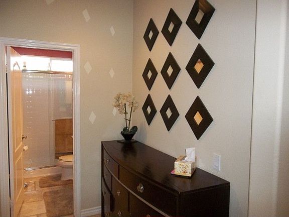 5th image of 3262 Elysia St