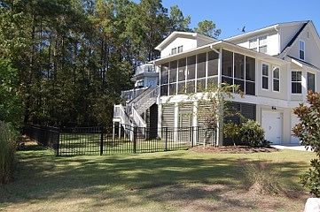 1st image of 1812 W Canning Dr