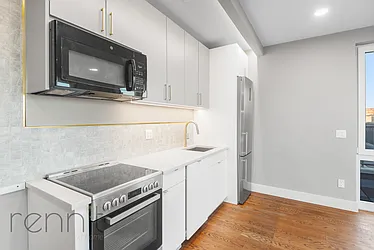 Rented by Rennit Inc.