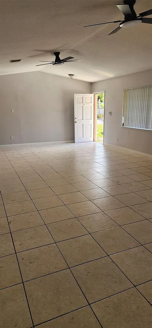 2005 SW 99 Avenue, Miramar, FL 33025 — Photo 4