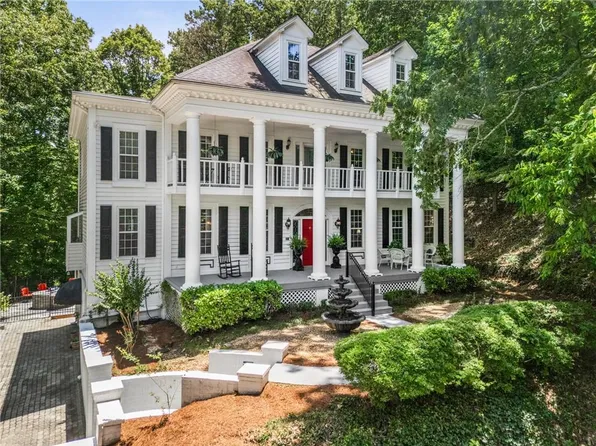 9035 River Run, Sandy Springs, GA 30350