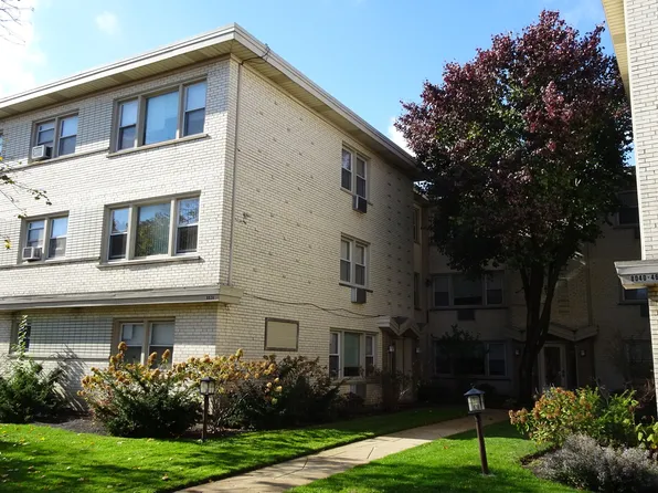 8038 N Kenton Ave #2, Skokie, IL 60076