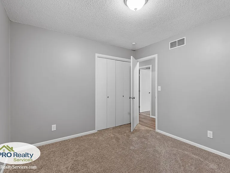 4421 36th Ave N — Photo 12