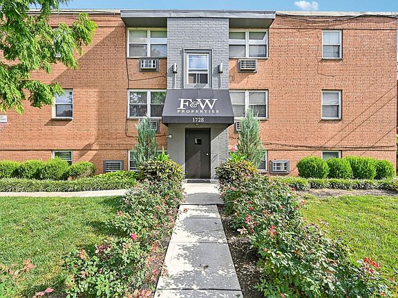 5th image of 1728-1738 E Long St #1732P